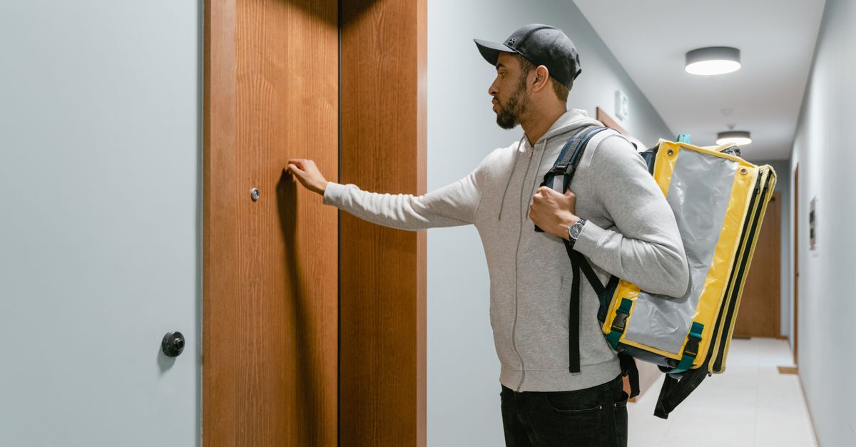Why Commercial Storefront Door Lock Installation Demands a Specialist — Gary Pro Locksmith